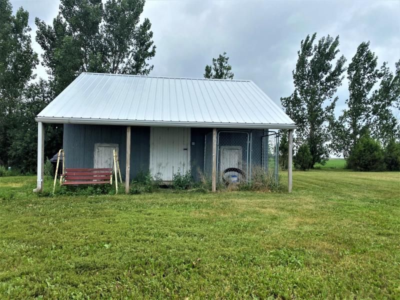 36275 US HWY 12, Ipswich, SD 57451